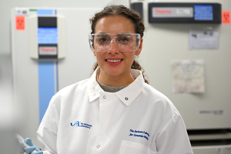 Rei Bufi, M.D./Ph.D. student, at The Jackson Laboratory for Genomic Medicine in Farmington, CT.