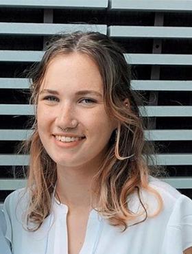 ana-hontoria-headshot-2024