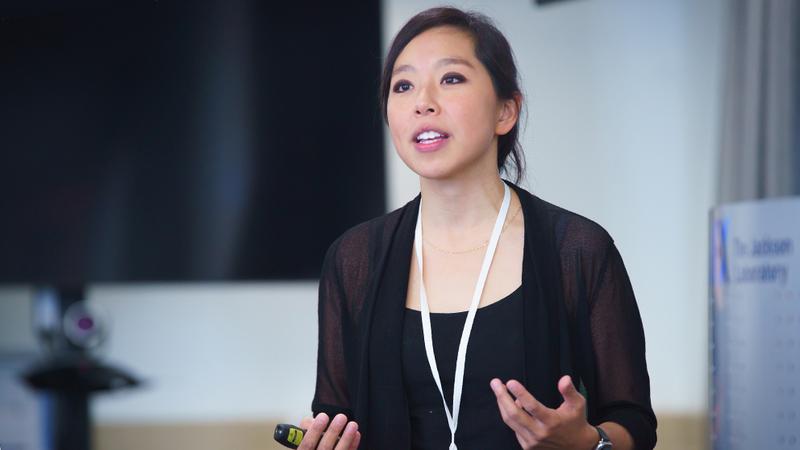 julia-oh_r01_thumbnail