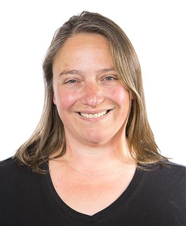 Lisa-Carney-Headshot-2024