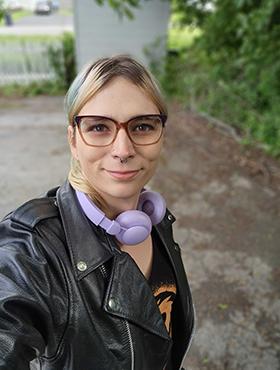 Zoey-Bridges-Headshot-2024