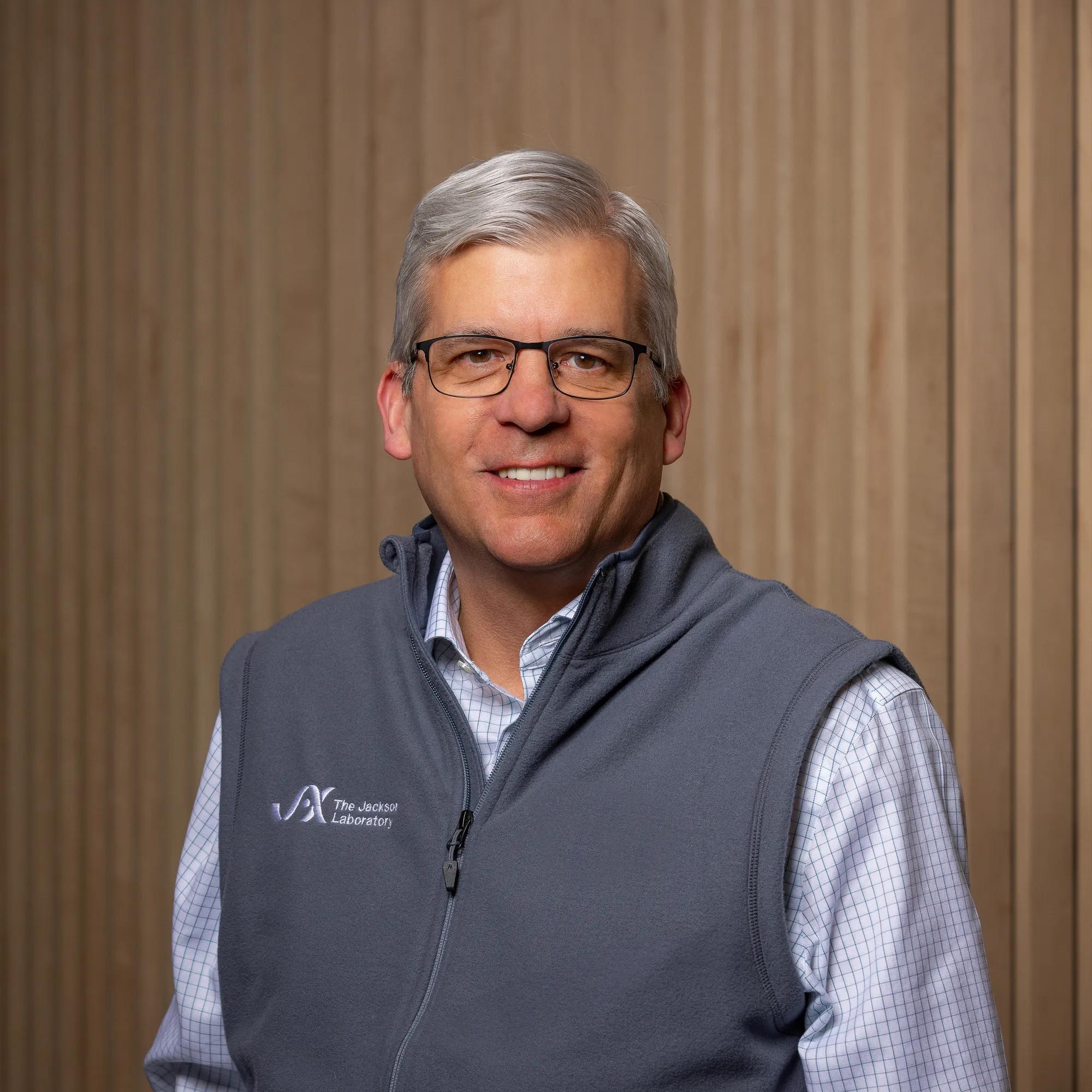 President and CEO, Lon Cardon environmental portraits and headshot, 2025. - SQUARE FOR QUOTE BLOCK
