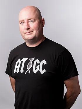 Timothy Leach