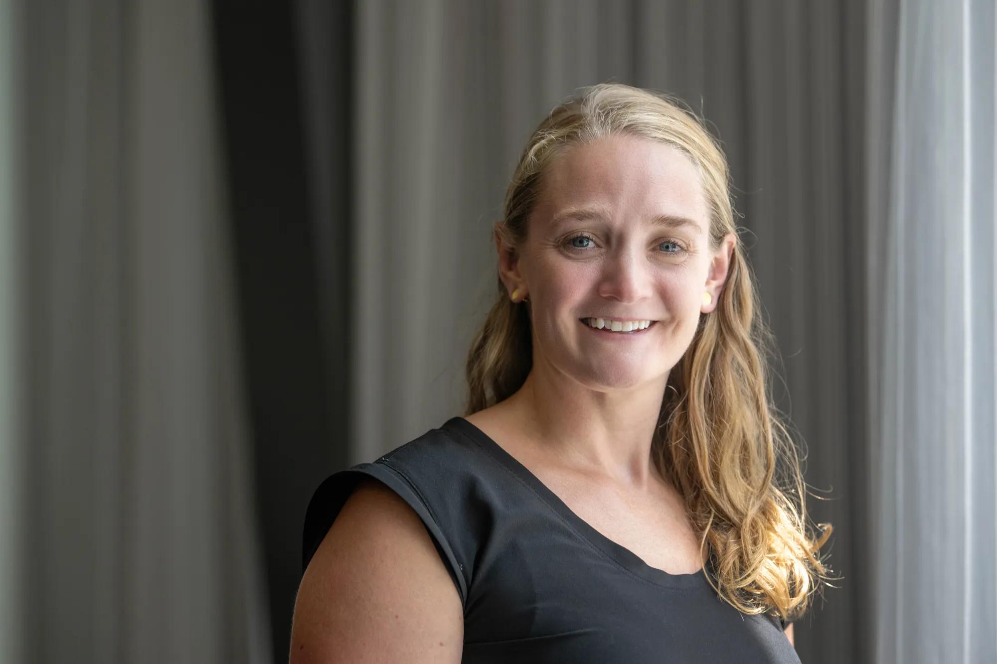 Updated portrait of Leah Graham, July 2024.