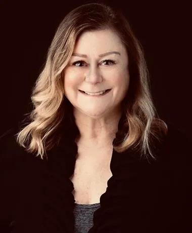 Laura Haynes Headshot 2025