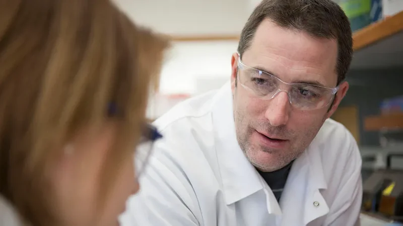 Diana Davis Spencer Foundation Chair for Glaucoma Research image