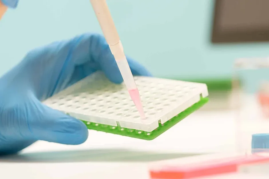 Applying sequencing power to the smallest organisms