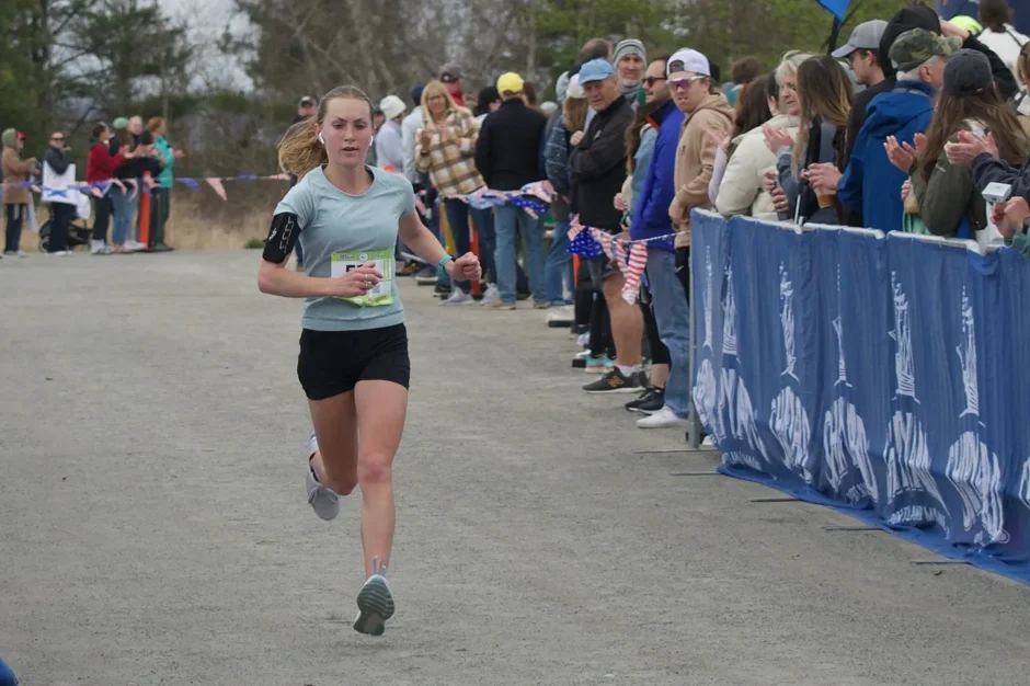 Boston marathoner raises money for Alzheimer’s disease research