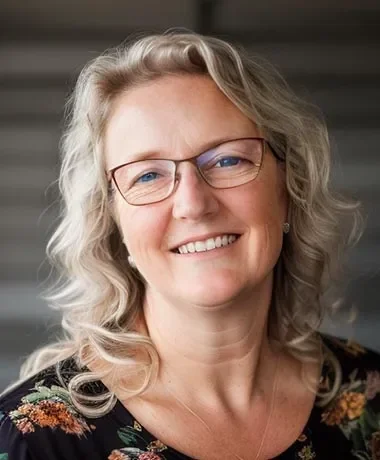 Leona Gagnon, M.S.
